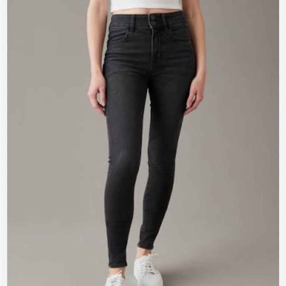 American Eagle Outfitters Dark Denim next level stretch jegging size 10 short